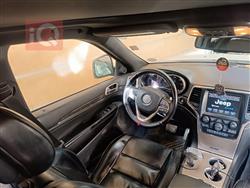 جیپ گراند شیرۆکی